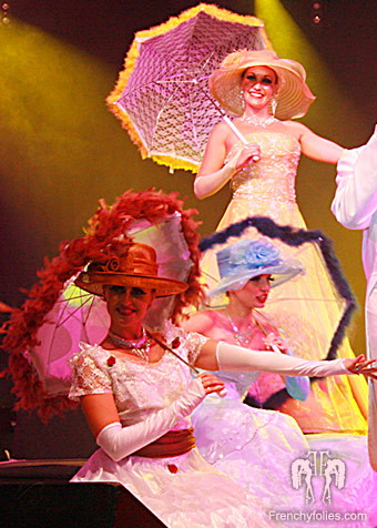 Douce Princesse du spectacle cabaret Frenchy Folie's